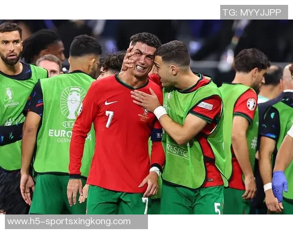 B费谈C罗缺席对葡萄牙队的影响其他球员应承担更大责任