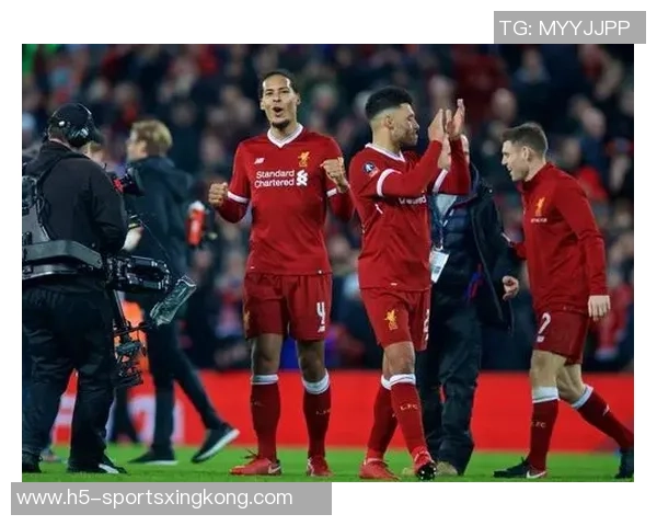 范迪克强调面对曼联是提升球队表现的重要机会 范迪克强调面对曼联是提升球队表现的重要机会